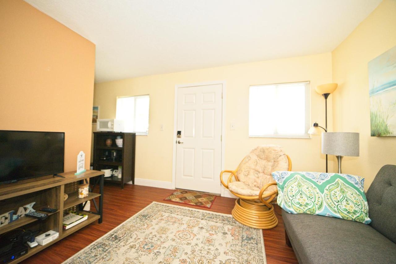 Cozy Canaveral Beach Condo! Next To Nasa Launch Site Cape Canaveral Exterior foto